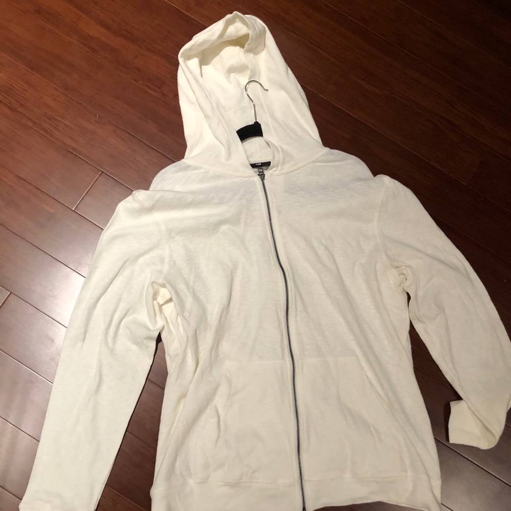 BRAND NEW - White Zip Up